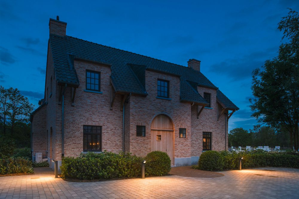 LED-Wegeleuchte SLV S-CUBE 75 15W 1000lm 2700/3000K IP65 144×144×750 anthrazit