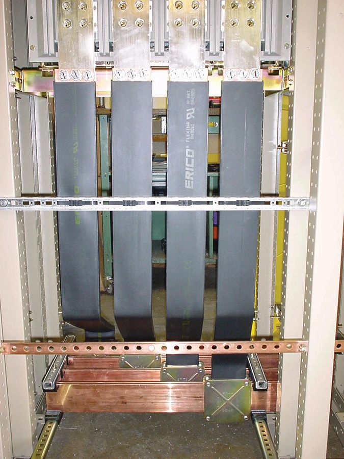 Morsetto per barra collettrice ERIFLEX BC63 0…1860mm² per 93×63mm