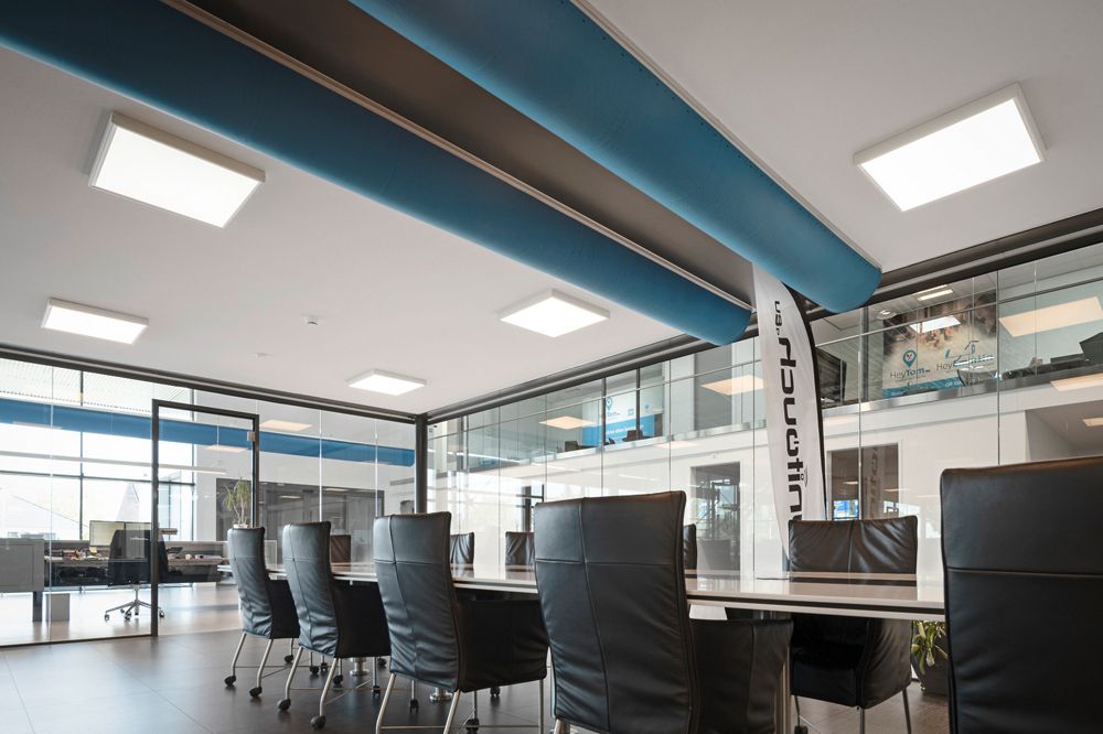 LED-Panelleuchte SLV PANEL 600 34W 4300lm 830/840 IP40 595×595mm weiss