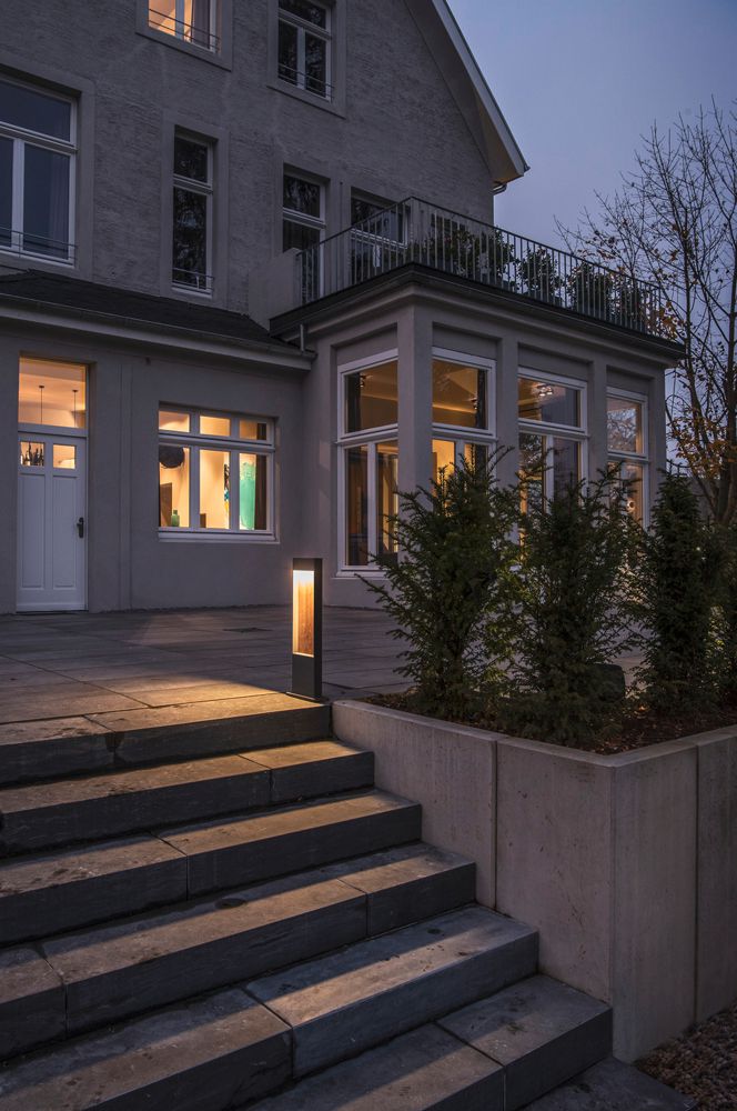 LED-Pollerleuchte SLV FLATT POLE 65 9.7W 3000/4000K 400lm IP65 anthrazit/Holz