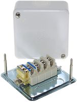 AP-Abzweigdose Woertz 3LNPE 5×2.5mm² 95×95×45mm weiss