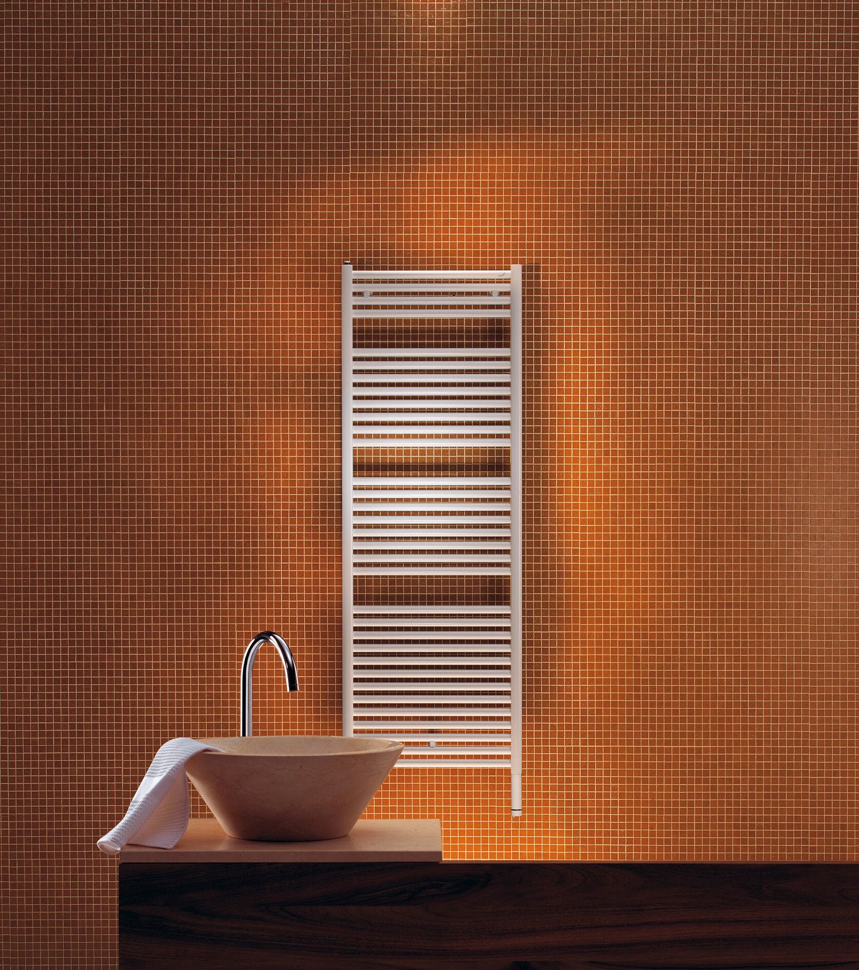 Radiatore scaldasalviette Zehnder Toga TE-150-060/ZS