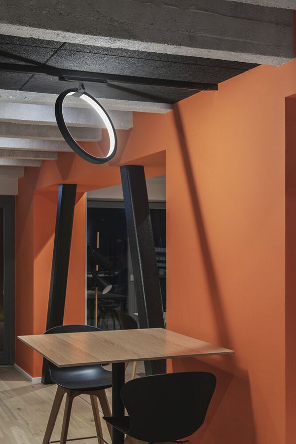 Spot LED SLV 3~ ONE 40 TRACK DALI 15.2W 670lm 4000K 170° Ø400mm noir