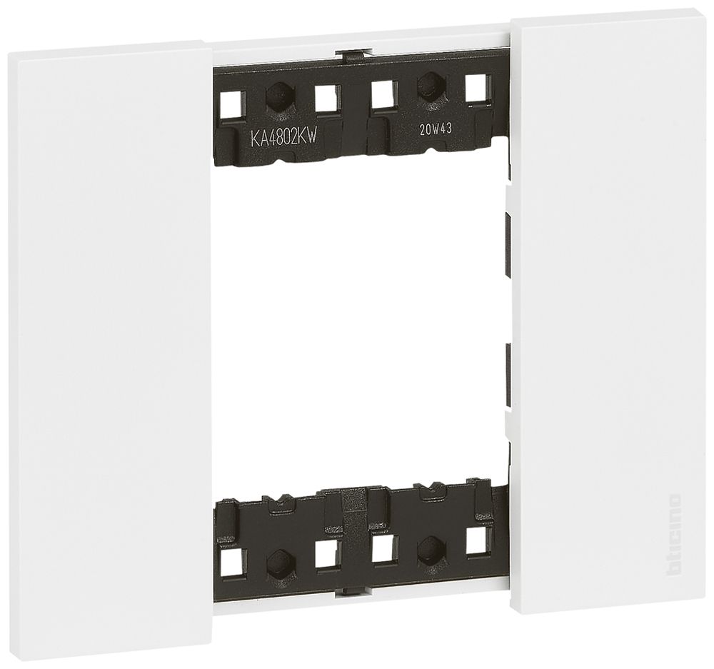Abdeckrahmen Living Now 2 Module 102.5×86mm white