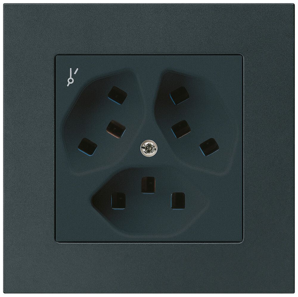 UP-Steckdose Hager kallysto.pro 3×T23 1×S C schwarz