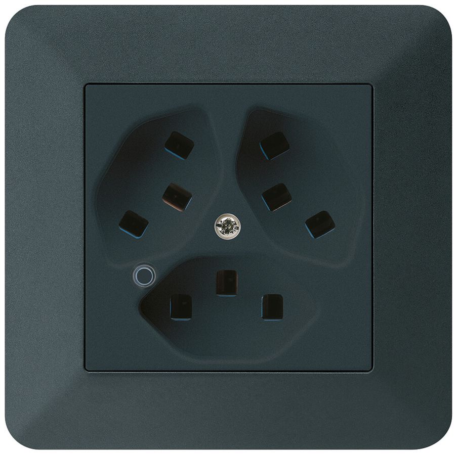 Presa INC Hager kallysto.trend 3×T23 illuminato C nero