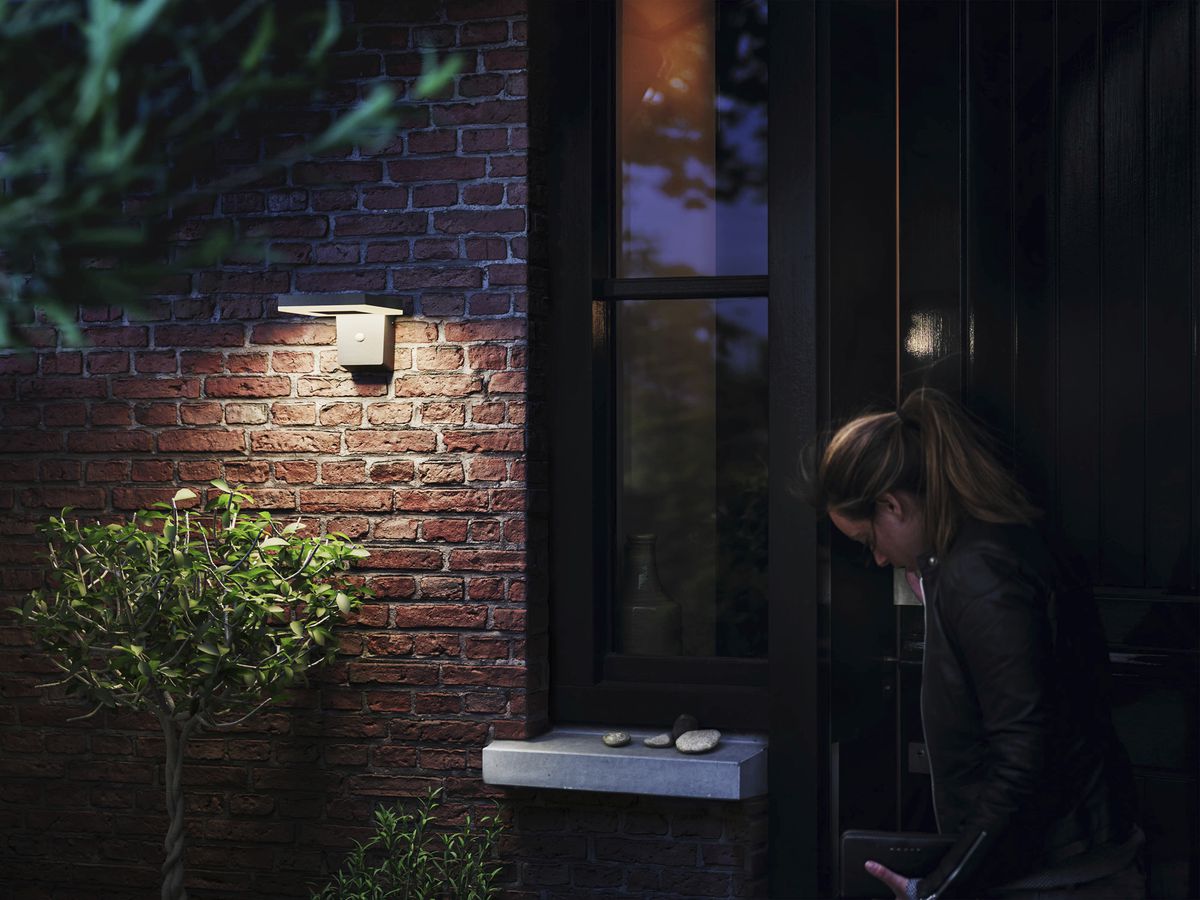 Applique LED Philips Zonal Solar SQ IR SEN 1.3W 250lm 830 IP44 nero