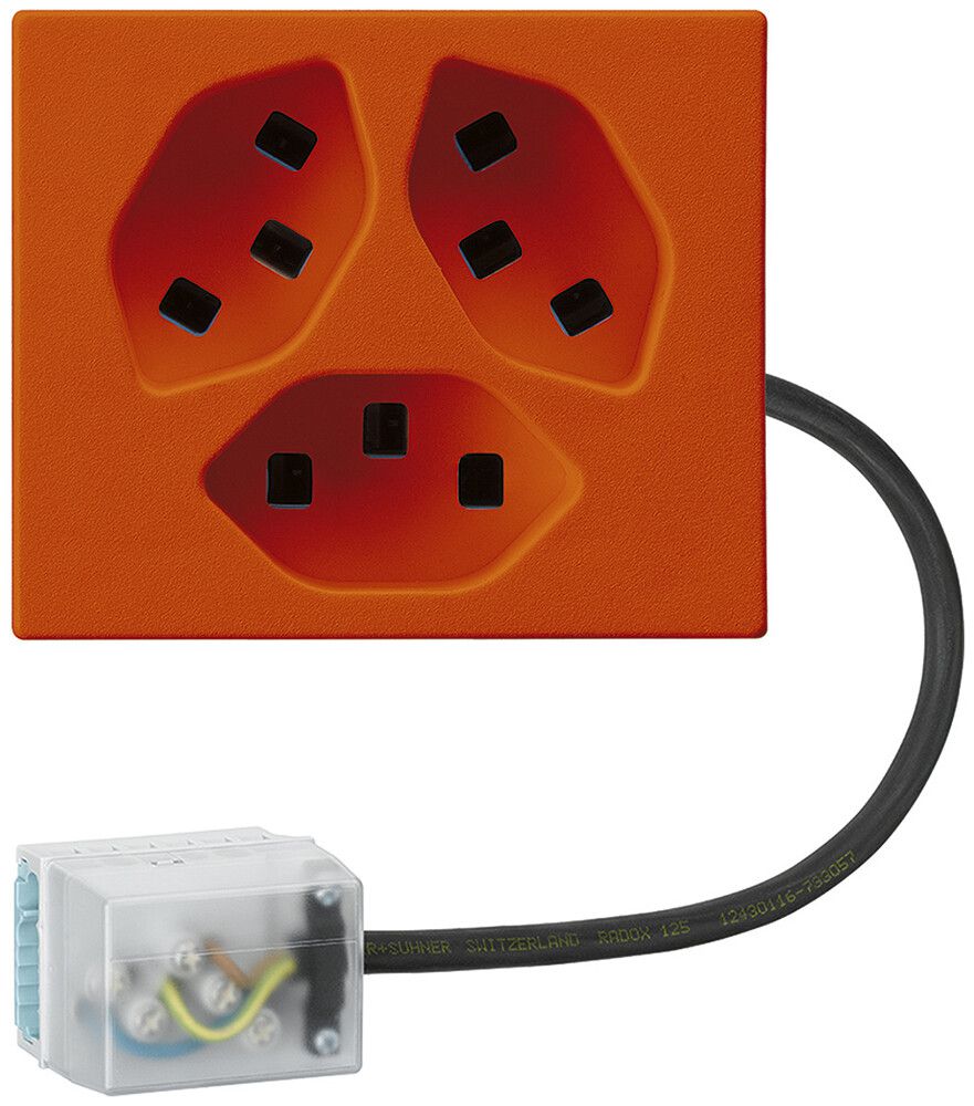 FLF-Steckdose Hager 3×Typ 23 mit Power-Dose L1 D orange