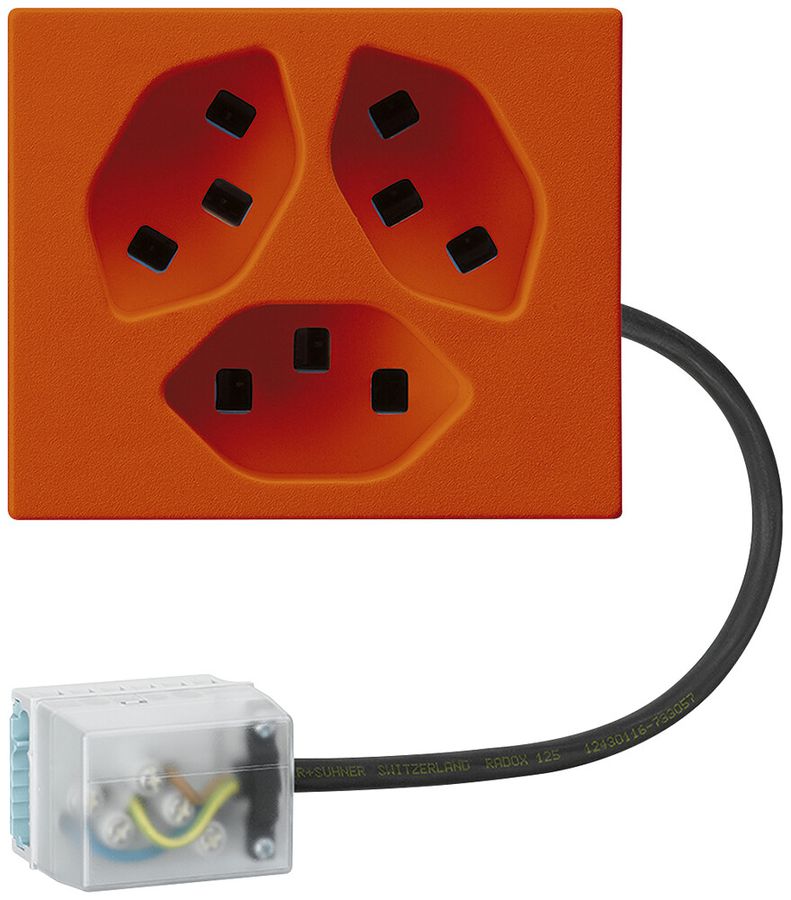 FLF-Steckdose Hager 3×Typ 23 mit Power-Dose L3 D orange
