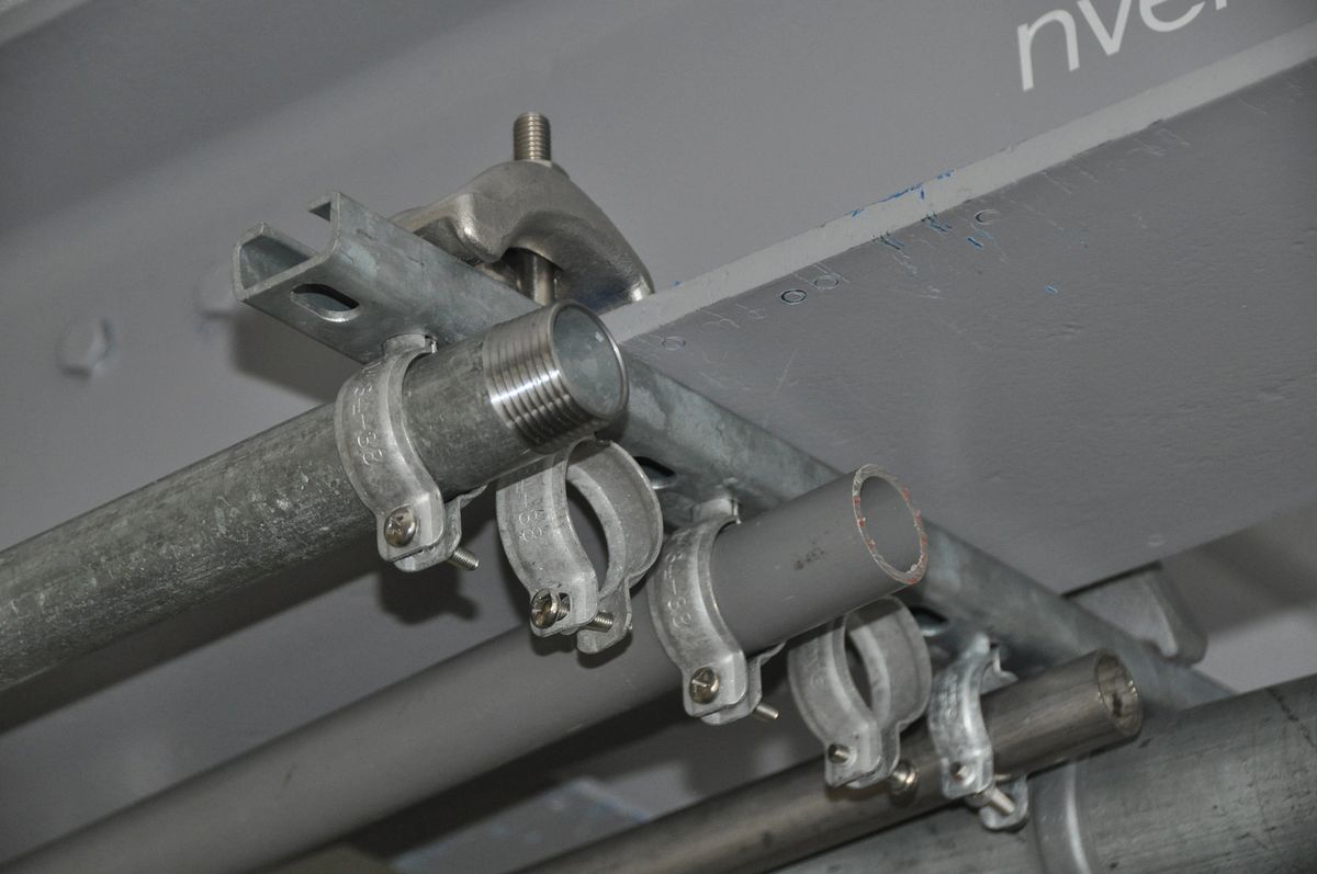 Profilo C Caddy tipo E5, L=2m 20×36mm, zincata a caldo