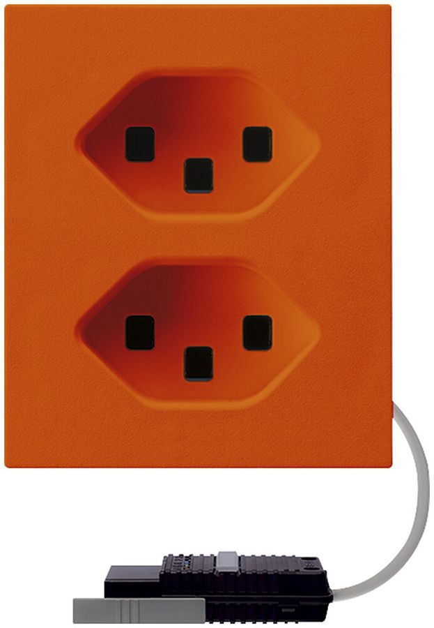 Presa FLF Hager 2×tipo 23 con adattatore cavo rotondo L2 D arancione