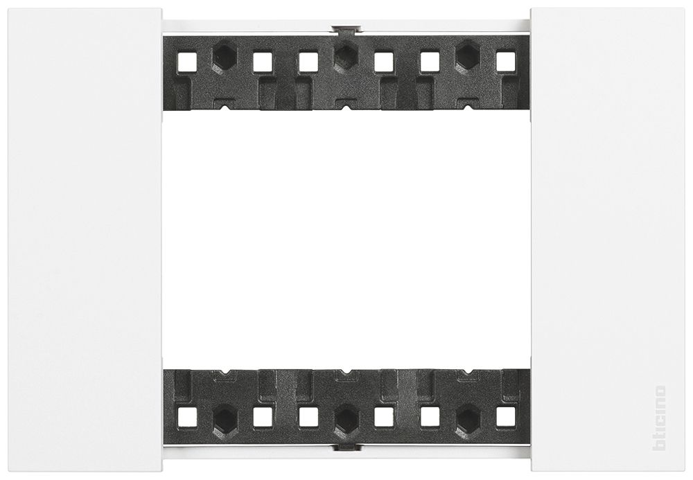 Abdeckrahmen Living Now 3 Module 125×86mm white