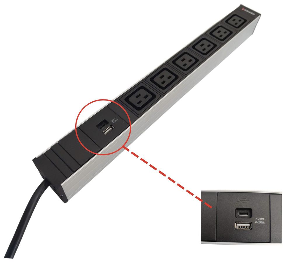 Presa multipla 19" 1UA 6×C19/1×USB-A/1×USB-C, Td3×1.5mm² 3m C20, nero