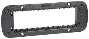 Montageplatte Living Now 6 Module für den Einbau von 1 und 2-moduligen Einsätzen