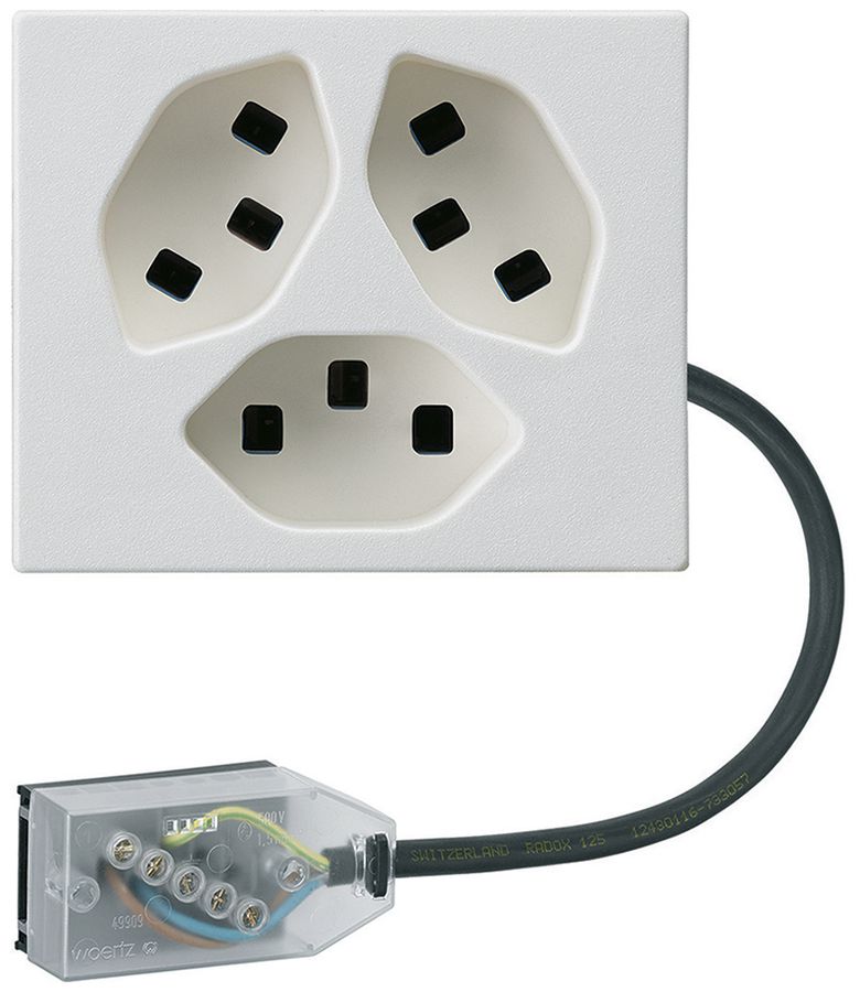 EB-Steckdose 3×Typ 23 Hager FLF für Flachkabel Technofil L2 weiss