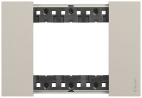 Telaio di copertura Living Now 3 moduli 125×86mm sand