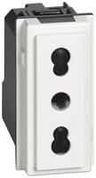 Steckdose Living Now italienischer Standard 1 Modul 16A weiss