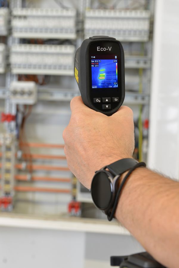 Termocamera Benning TC 20 25Hz 2.4" 96×96 50mK IP54