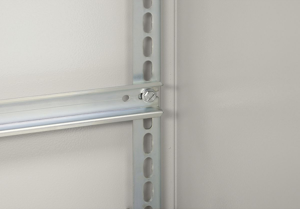 Clipsmutter Legrand für Schraube M6