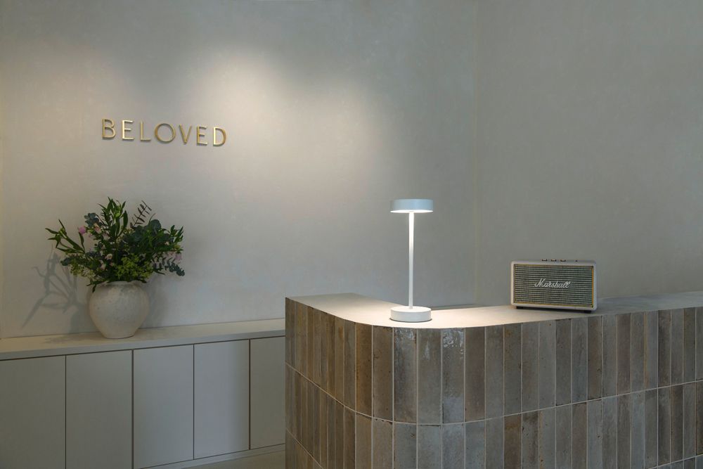 LED-Tischleuchte SLV VINOLINA 2.2W 130lm 2700/3000K DIM weiss