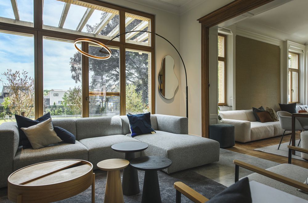 LED-Stehleuchte SLV ONE BOW 22W 1200lm 927/930 DIM schwarz/messing