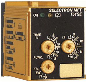 Relais multifonction générateur d'impulsion 1O, 1F, 24VAC/DC, 110…240VAC