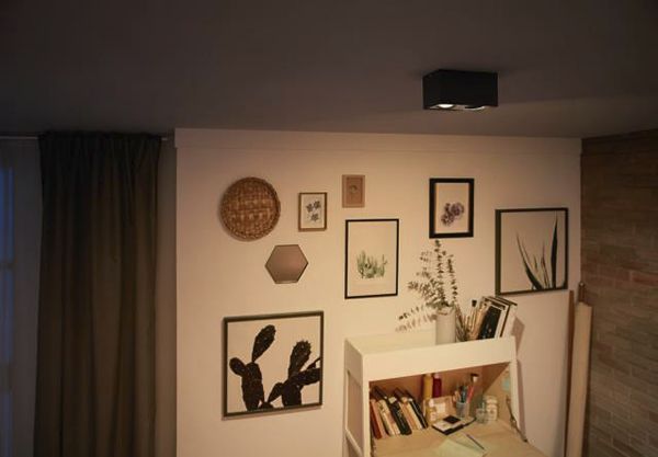 Spot LED Philips WarmGlow 9W 1000lm 2200…2700K 40° 206×102mm nero 2×Spot