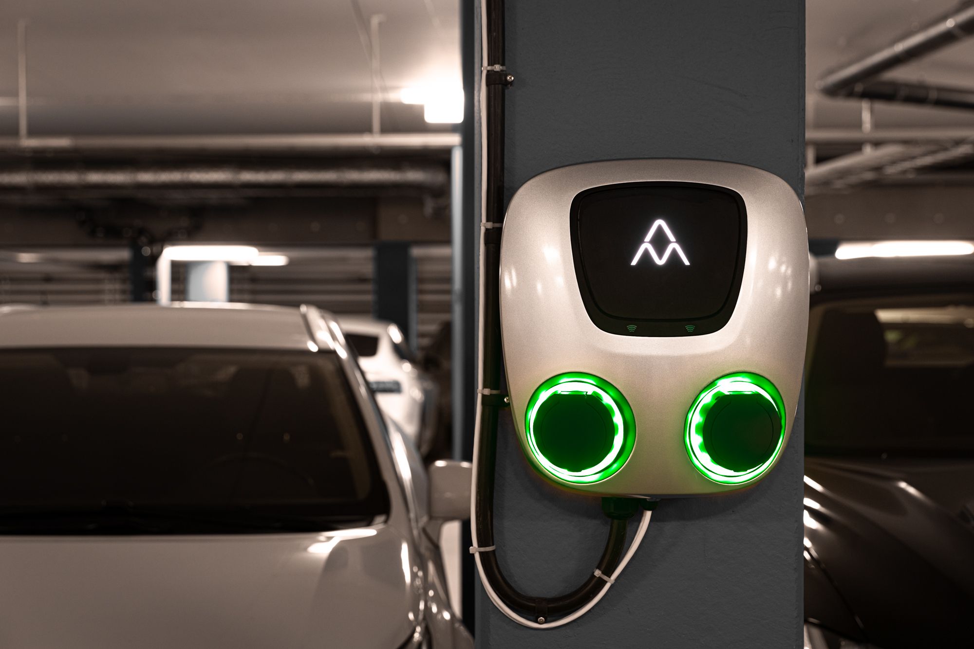 Ladestation Charge Amps Aura 2 x 22kW, WLAN, LAN, RFID