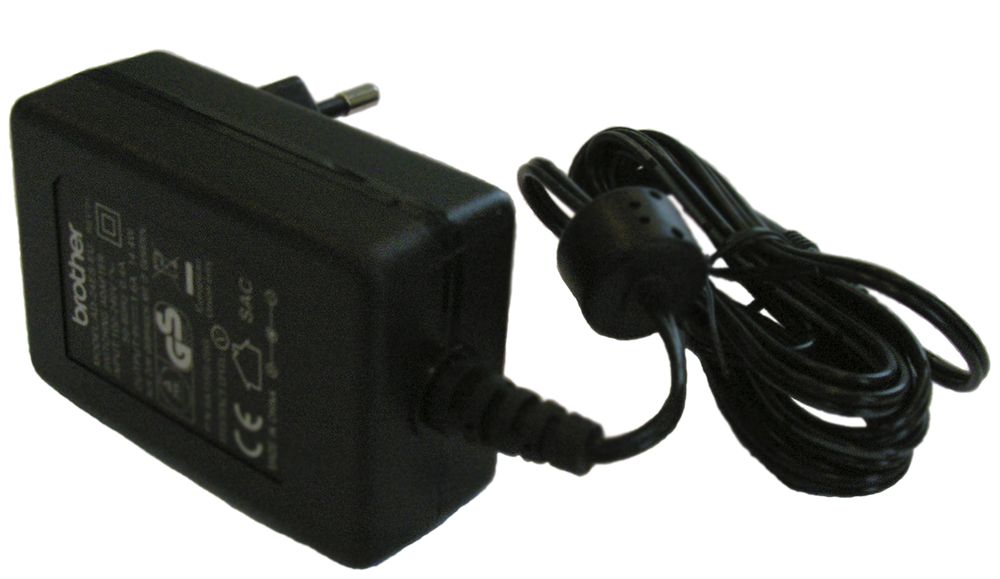 Netzadapter AD-24ES 9 V 1.6 A zu P-Touch