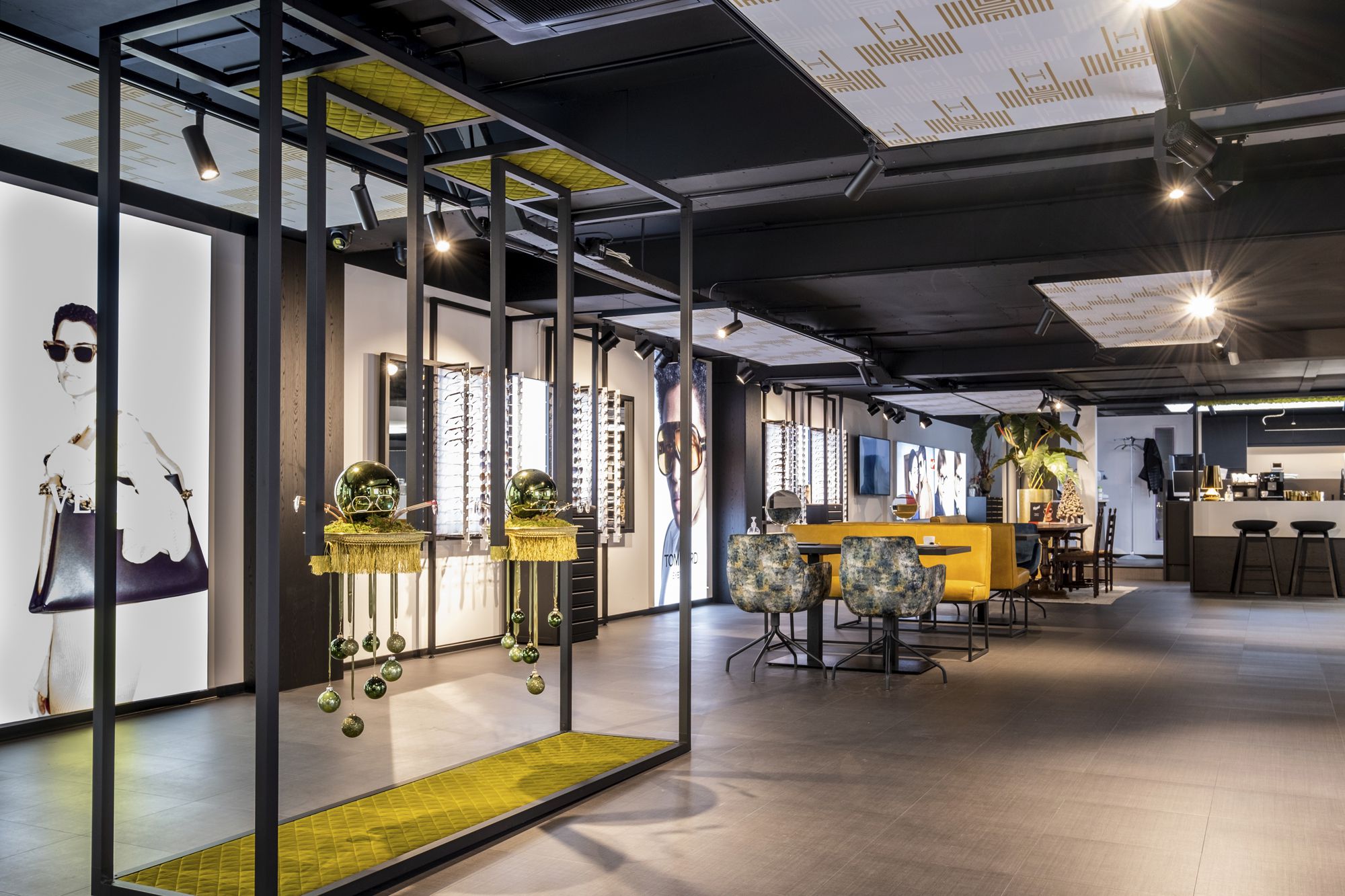 Proiettore LED Sylvania Lenzo Large 30W 1925lm 930 REG 3fa 18°…50° Ø75 nero