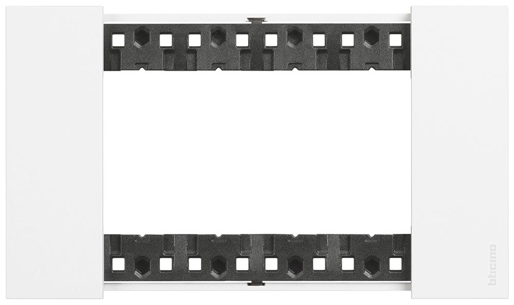 Abdeckrahmen Living Now 4 Module 147.5×86mm white