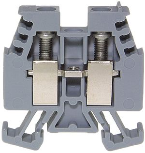 Borne de passage joignable Woertz 0.5…4mm² 32A 500V vis 2×1 rail DIN 15mm gris