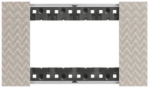 Telaio di copertura Living Now 4 moduli 147.5×86mm optic