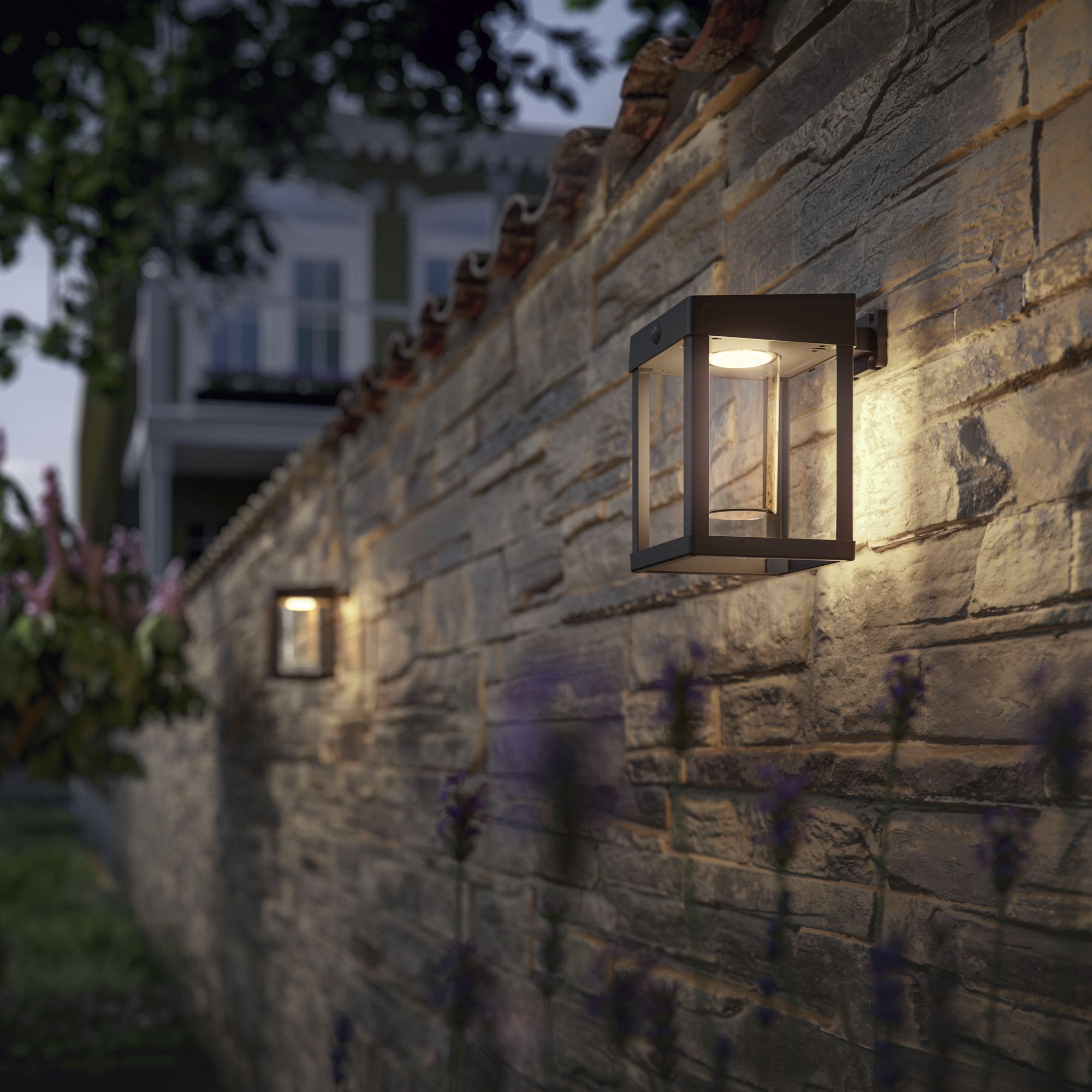 Applique LED Philips Camill Solar SQ CL IR SEN 1.4W 250lm 830 IP44 nero