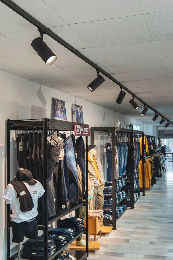 LED-Spot SLV 3~ NUMINOS L DALI 28W 2400lm 3000K 60° Ø100×213mm schwarz