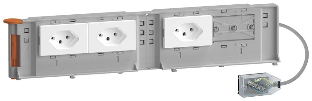 Support d'appareils Hager BKG 3×type 13 10A 250V 80×342mm Ecobus blanc