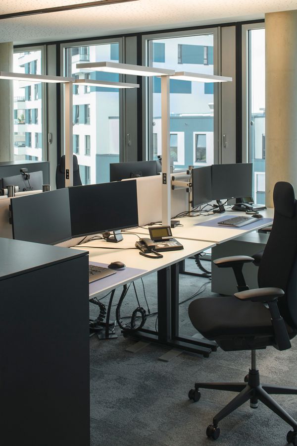 Lampadaire LED SLV WORKLIGHT PRO 150W 20000lm 840 PIR SEN VAR blanc