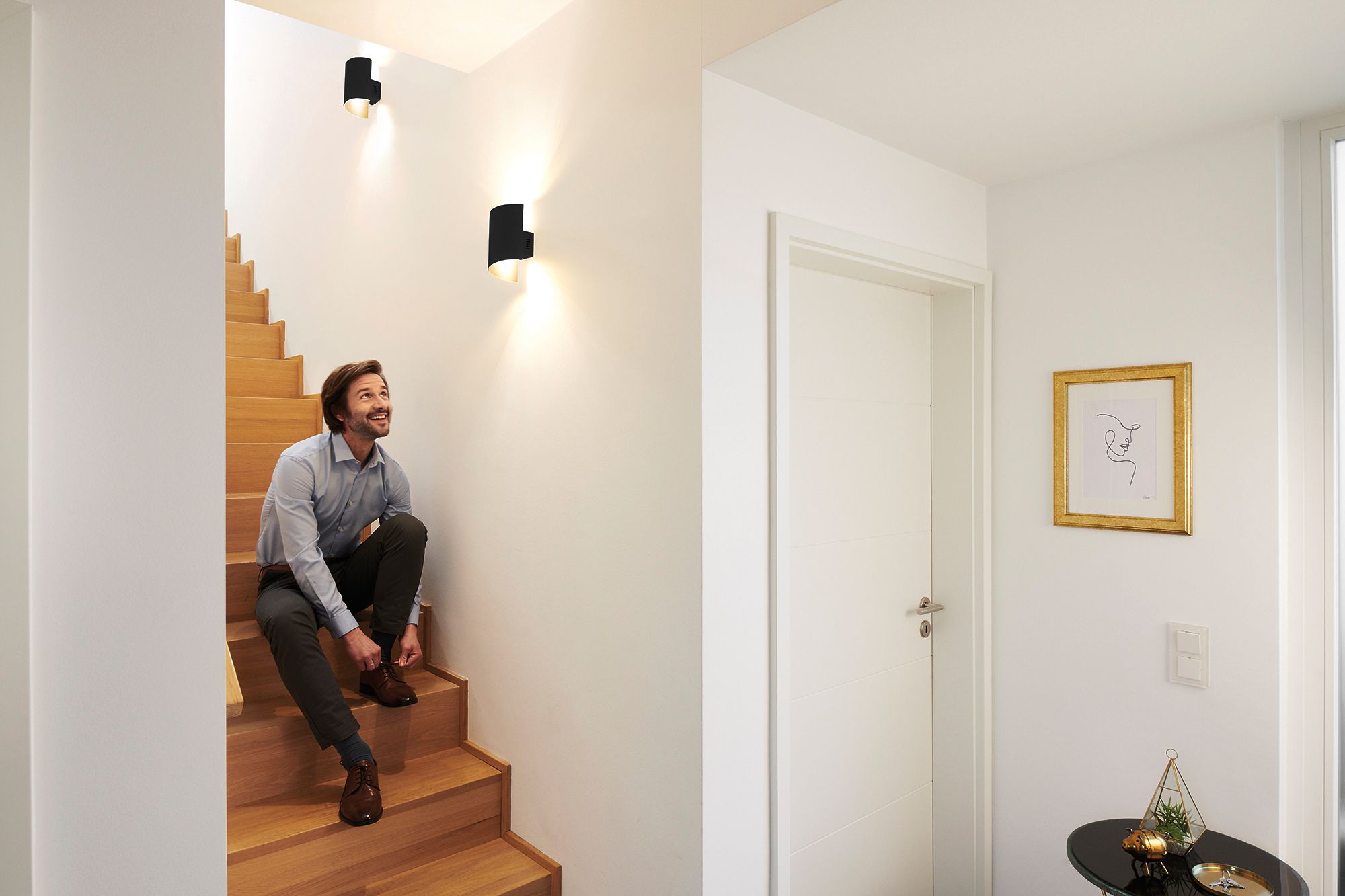 LED-Wandleuchte SMART+ WIFI TWIST 12W 700lm 830…865 schwarz