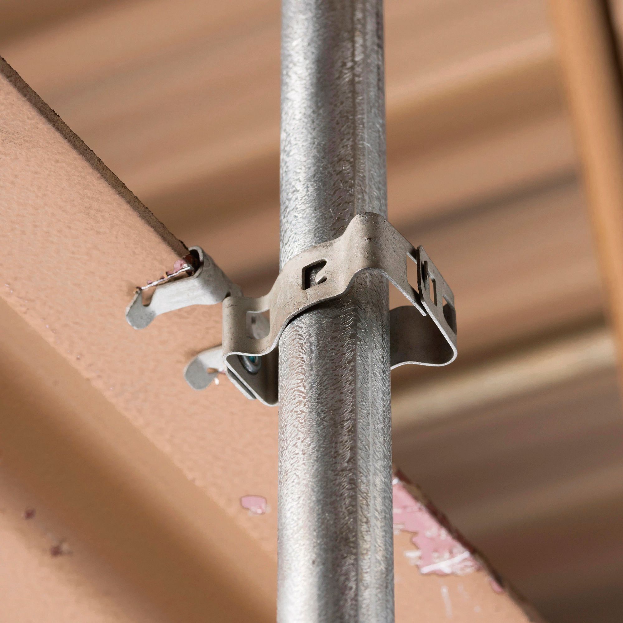 Graffa Caddy H-MSM per tubo Ø 50…60mm flangia 3…8mm, acciaio armonico ARMOUR