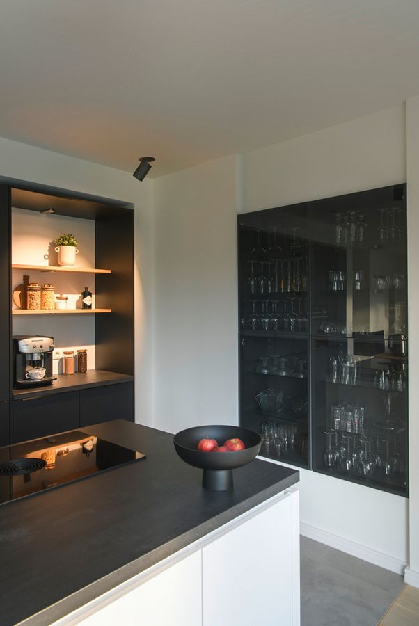 EB-LED-Spot SLV NUMINOS PROJECTOR M 17.5W 1460lm 927 40° Ø80×130mm sz/sz