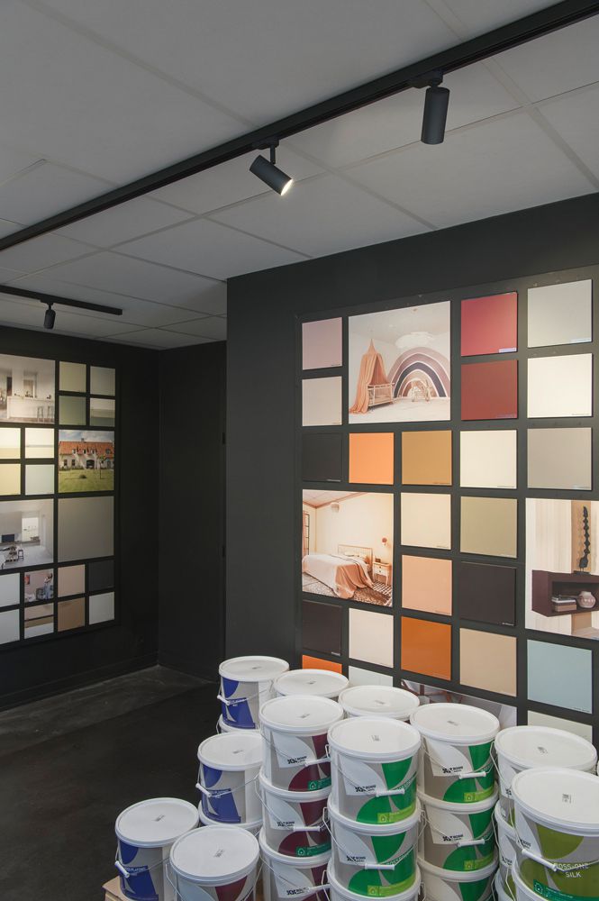 Projecteur LED SLV NOBLO SPOT PHASE 6W 750lm 930 32° VAR 3ph Ø50mm noir