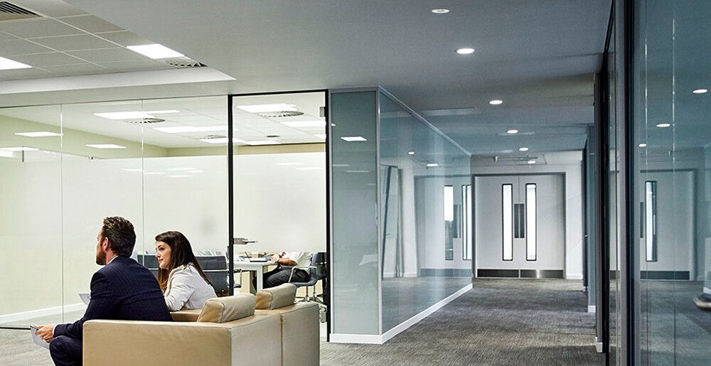 Lampada di emerg. ESYLUX SLG LEDi SC/C fissaggio soffitto