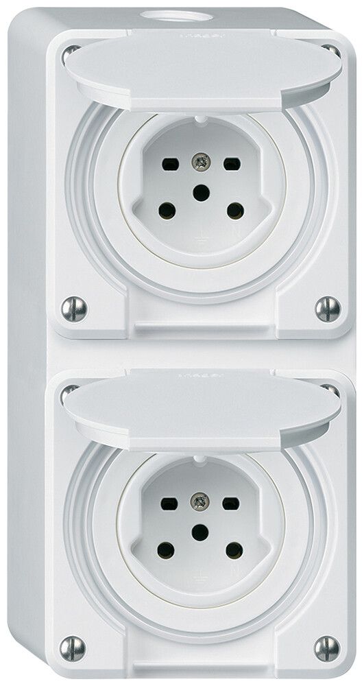AP-Kombination Hager robusto I-I vertikal Typ 15+Typ 15, weiss