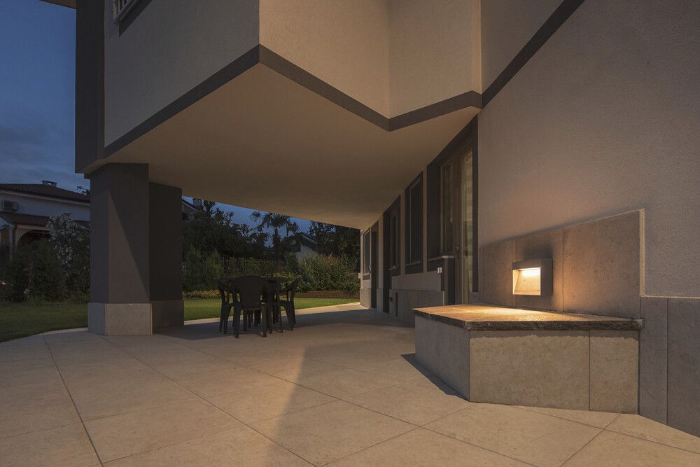 LED-Wandleuchte SLV CONCRETO L 12W 570lm 830 IP65 375×250mm grau
