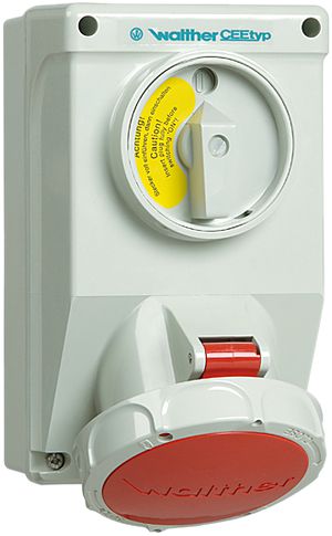 Presa murale AP CEEtyp 4L 16A IP67, 6h