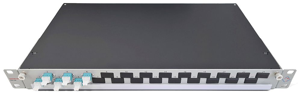 Spleissbox 19" Dätwyler OV-CH 6×LCD/PC türkis OM3 versetzt 1HE Silber