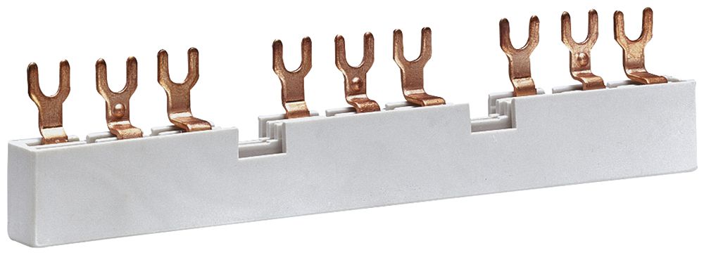 Blocco di raccordo Hager per 3 apparecchi