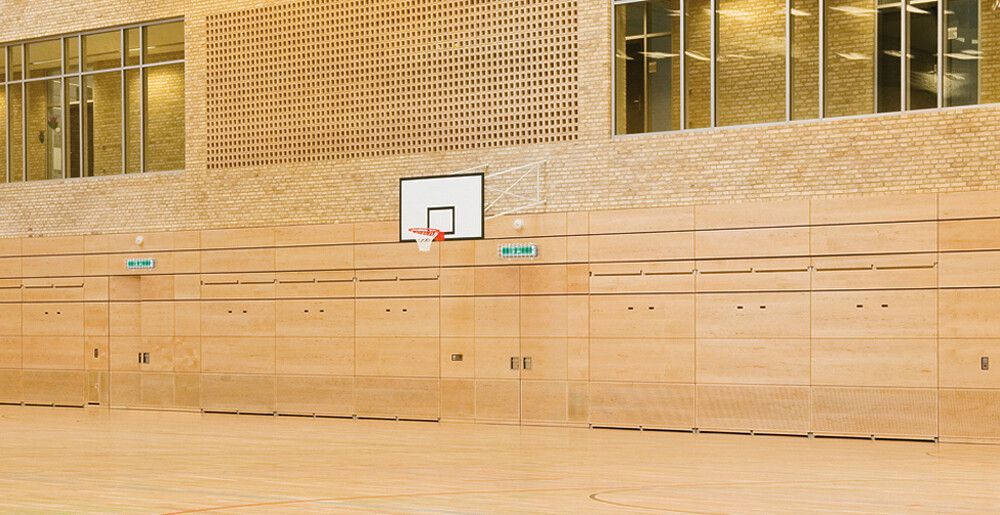 Luminaire de secours ESYLUX SLA FLPi-CH, 8W/T5, 352×195×90mm