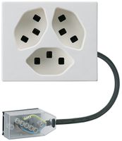 EB-Steckdose 3×Typ 23 Hager FLF für Flachkabel Technofil L1 weiss